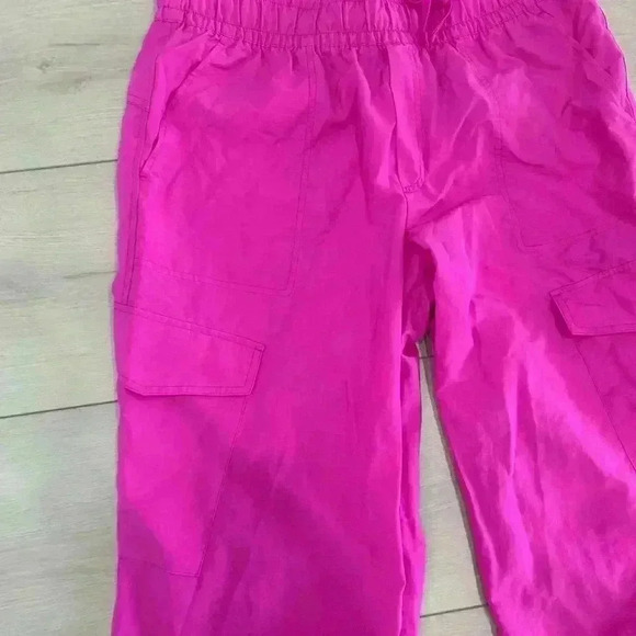 Old Navy Fuchsia Joggers - Picture 7 of 10